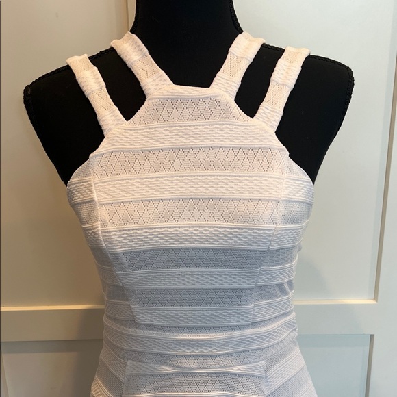 Emerald Sundae Emerald Sundae White Textured White Mini Size S - Picture 3 of 9